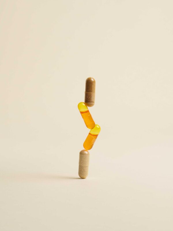 Detalles empaques suplemento Toxic Breakup para detox hormonal