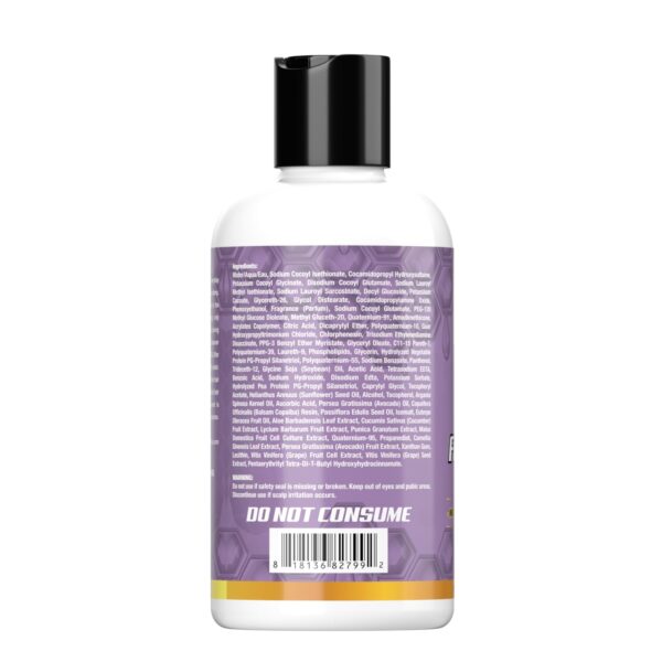 Botella de shampoo detox Stinger con mezcla natural