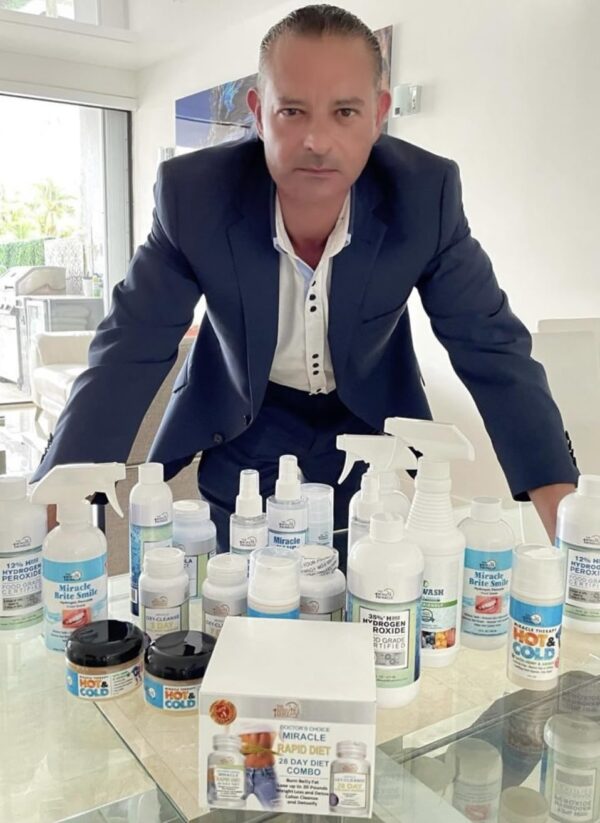 Envase de Miracle Oxy-Colon Cleanse 120 cápsulas veganas