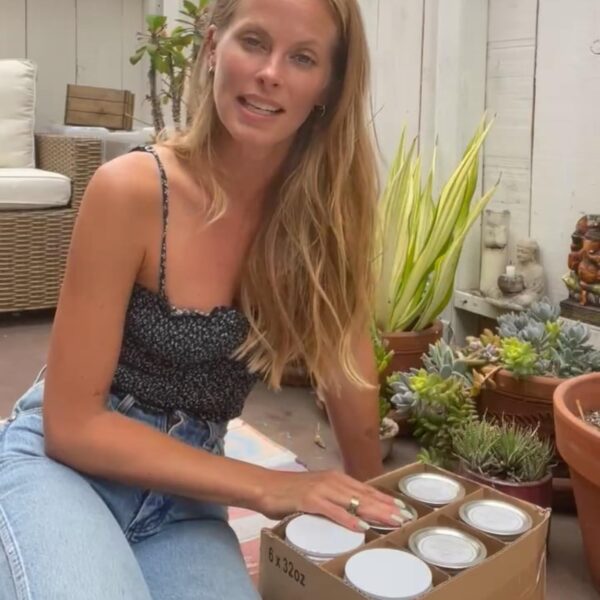 OWL Reset - Elixires y Mylkshakes en mesa