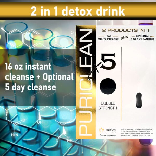Bebiendo Puriclean X5 detox para salud y bienestar corporal