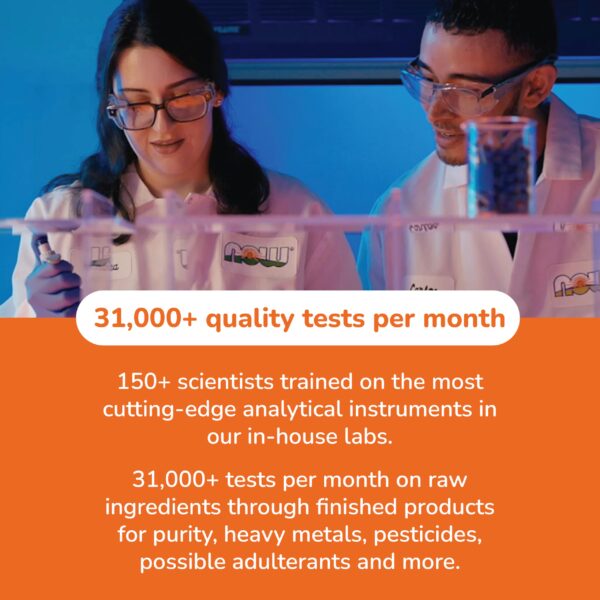 Detalle cápsulas vegetales Carbón Activado NOW Foods negro