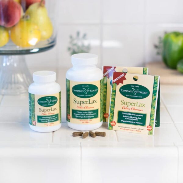 Frasco de SuperLax laxante natural y protector de colon