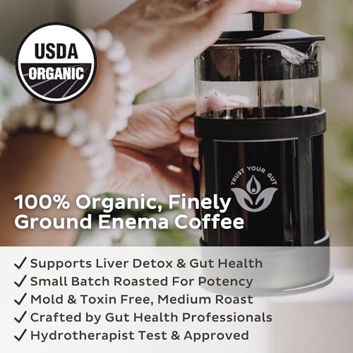 Preparación del café enema Trust Your Gut para detox intestinal