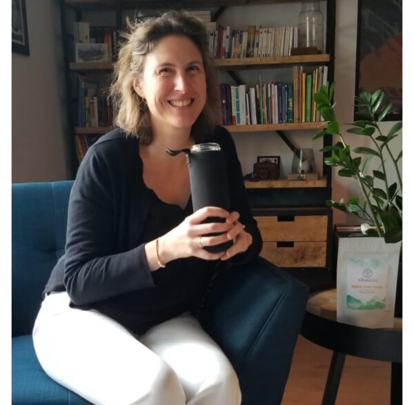 Hierbas naturales para detox y bienestar hepático