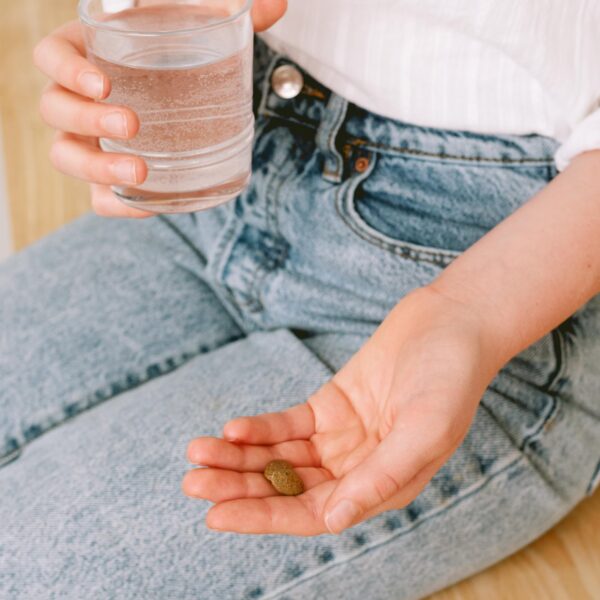 Banyan Botanicals Vata Digest vista lateral del envase