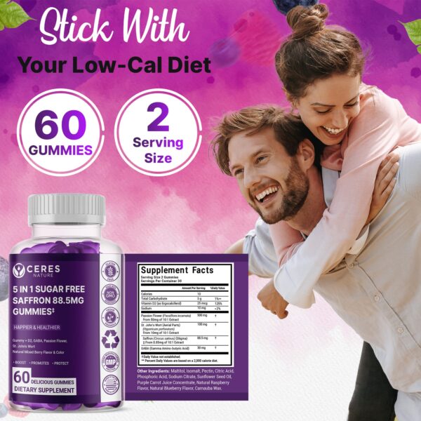 Primer plano de gomitas moradas